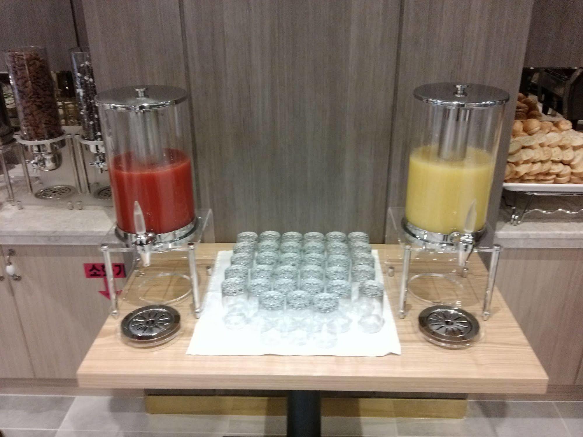 东海市 金轩进旅游饭店酒店 外观 照片