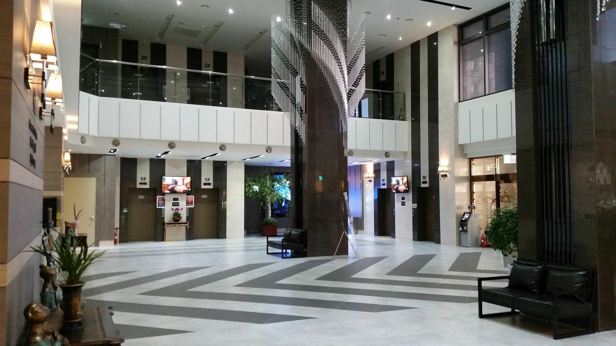 东海市 金轩进旅游饭店酒店 外观 照片